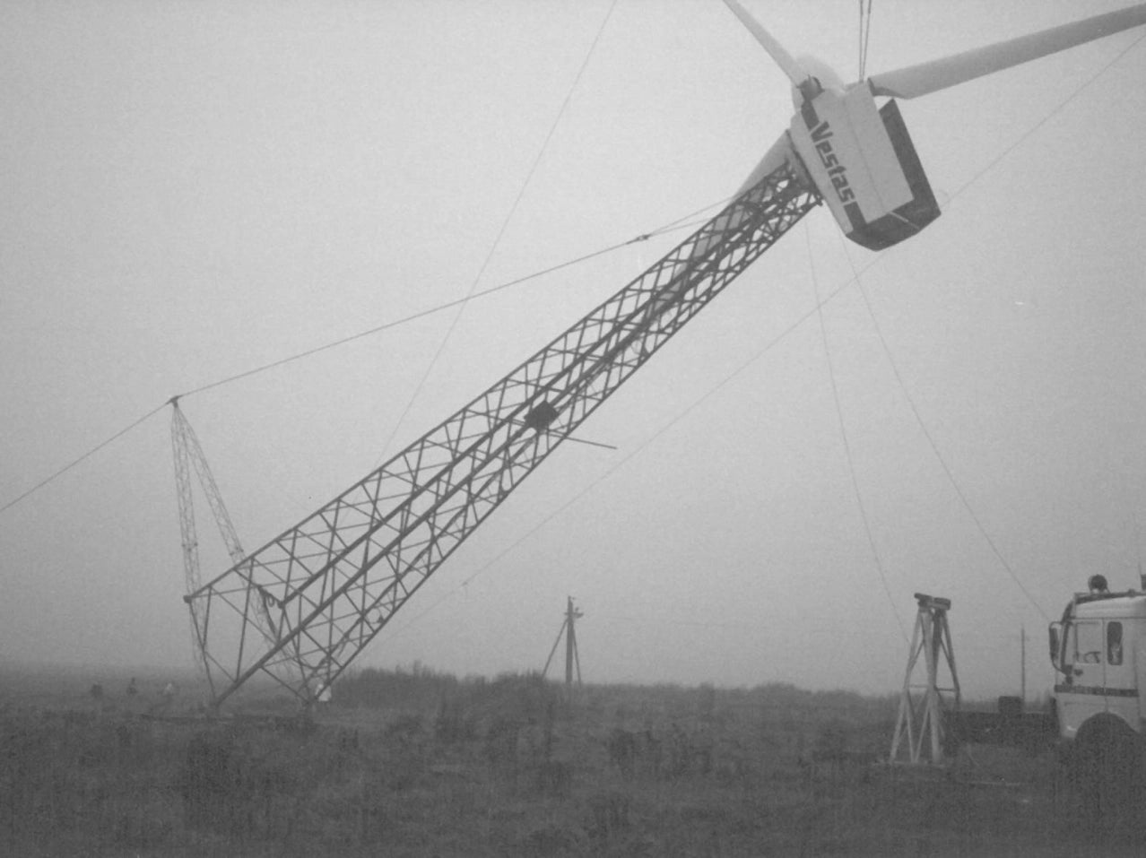 1988 rejsning af vindmolle 1988