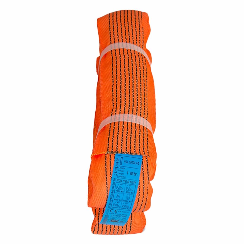 Orange Rundsling med sorte syninger og blå label med oplysninger om belastning og længde.
