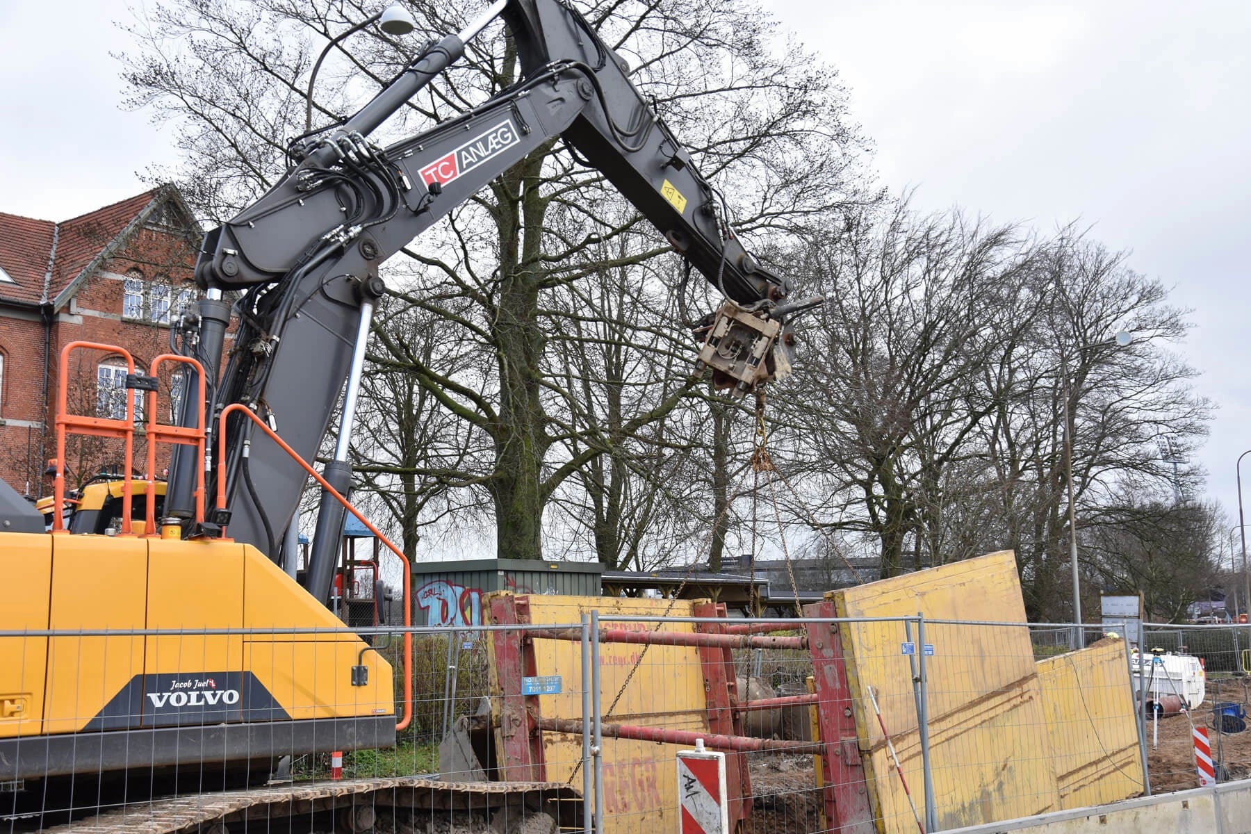 tc anlaeg gravemaskine