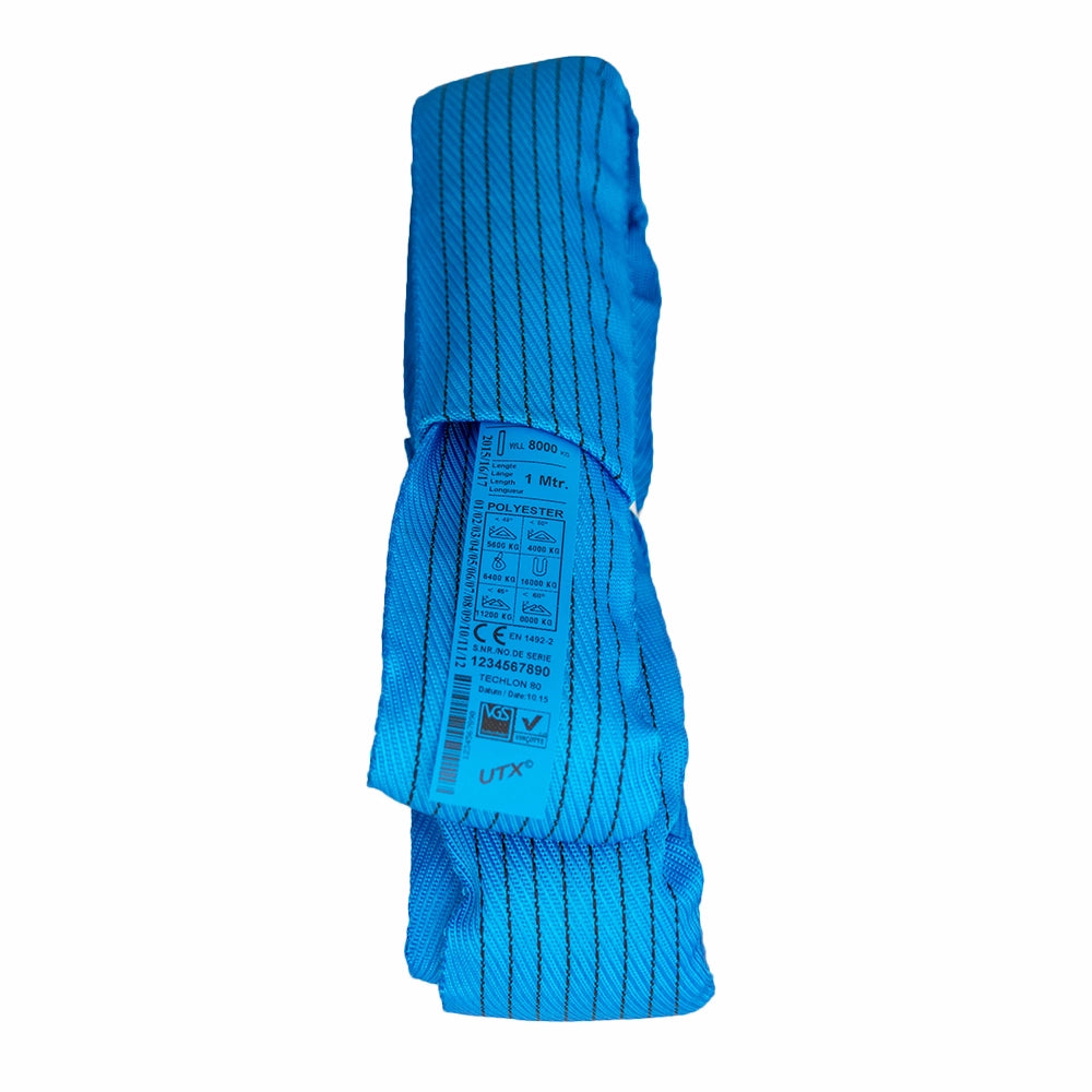 Blå rundslynge med etiket: WLL 8000 kg, 1 meter lang, polyester.