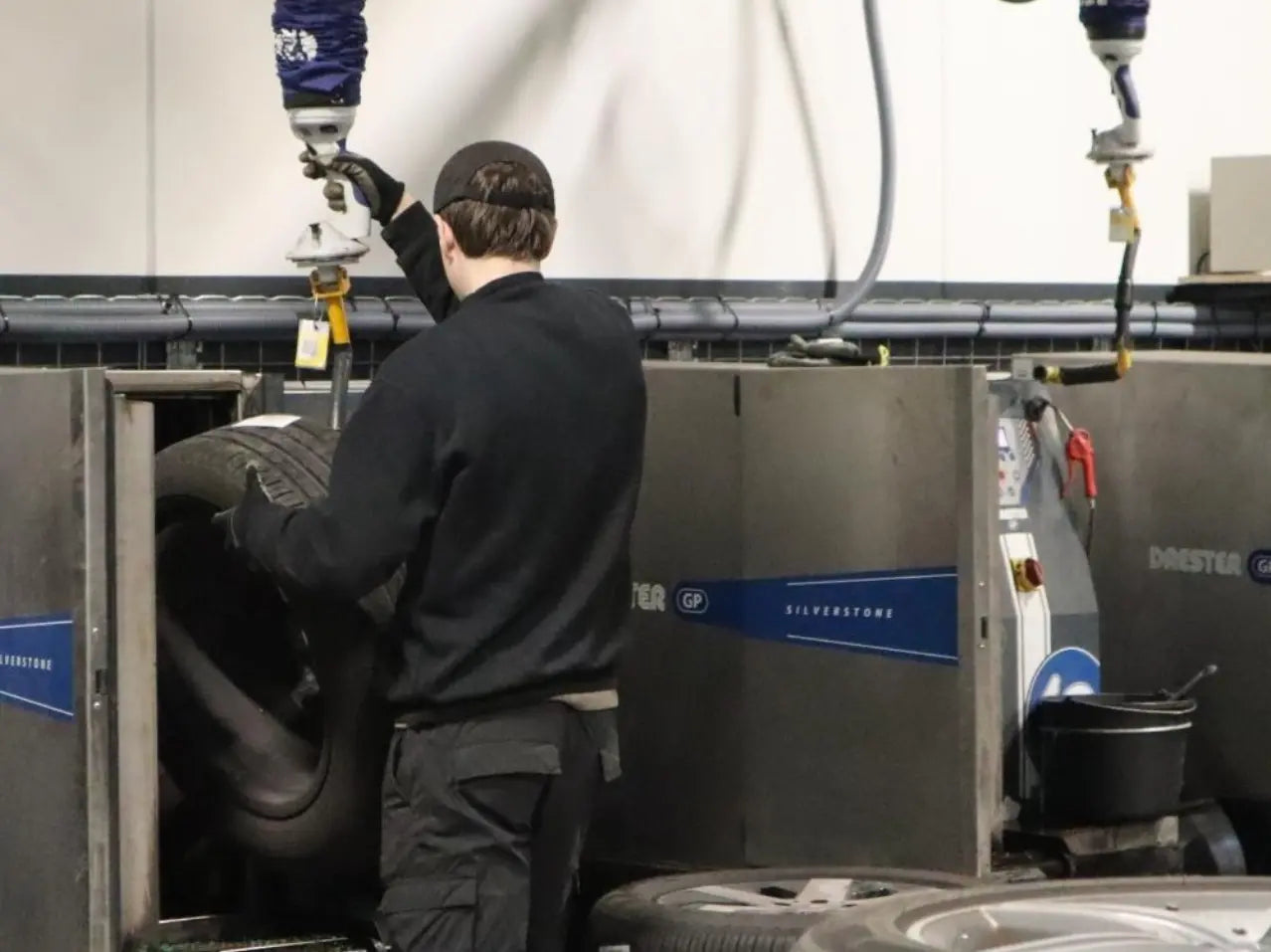 case tyretrust fyns kran udstyr 10