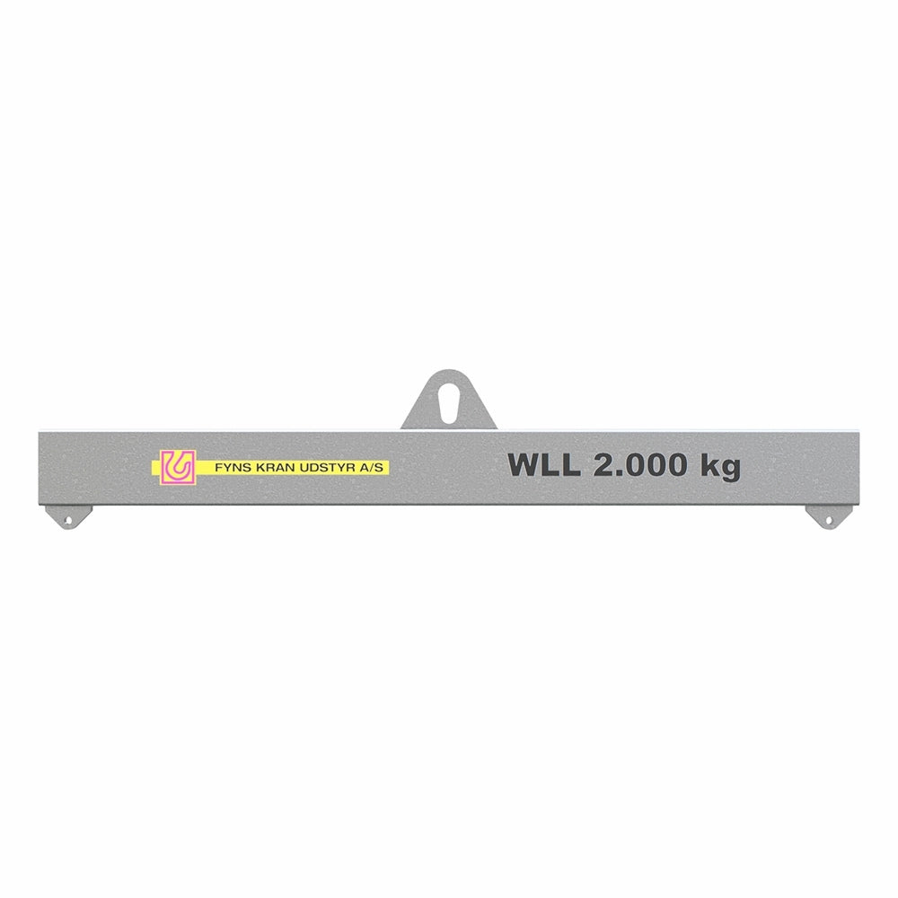 Grå løftebjælke med centralt øje, kapacitet 2000 kg, logo og tekst "Fyns Kran Udstyr A/S".
